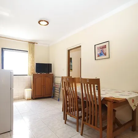 Fuer 4 Personen Ca 40 Qm In Banjole, Istrien Istrische Riviera